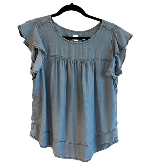 Gap Flutter Sleeve Chambray Top - Picture 2 of 5